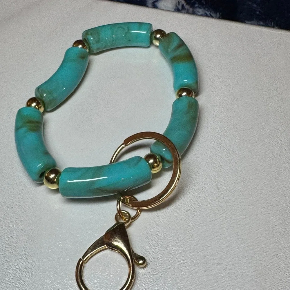 Turquoise‎ Beaded Keychain Bracelet Gold Tone Clasp Bag Charm